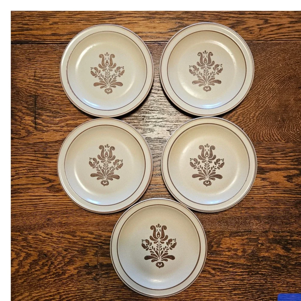 Pfaltzgraff Village Bread/Salad Plates Set of 5 Vintage USA Stoneware Brown